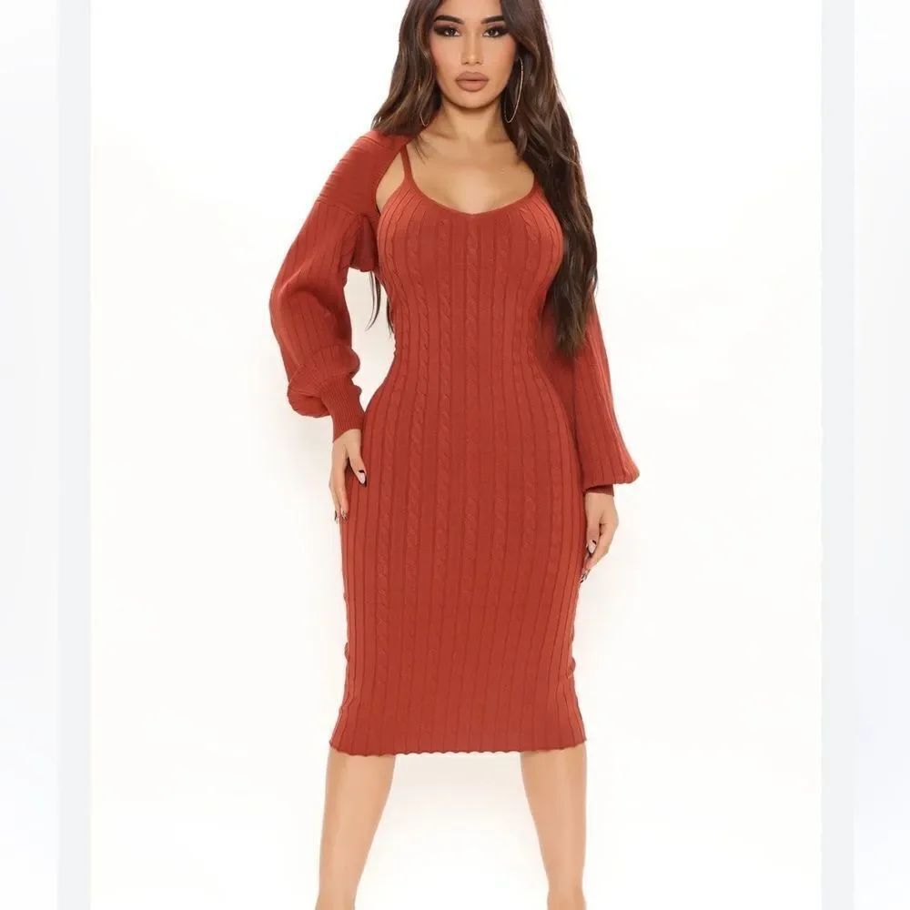 Fashion Nova Warm Wishes Dress Set Women’s Medium